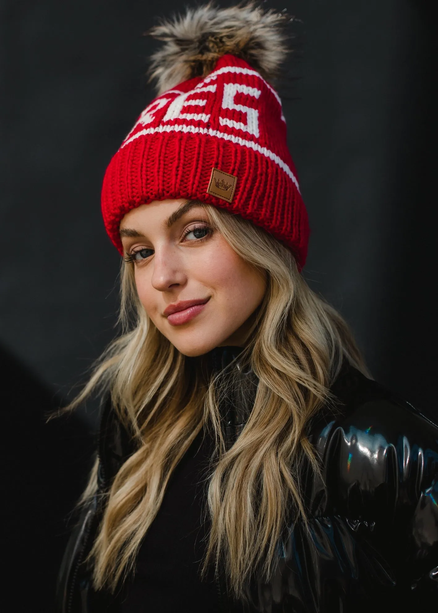 Apres Pom Pom Beanie - Red