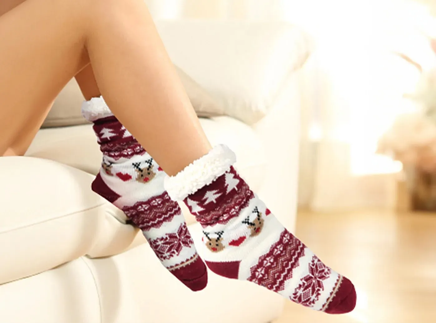 FitVille Women's Fur-lined Christmas Floor Socks