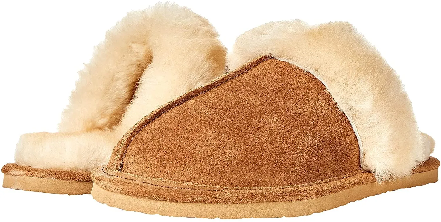 Minnetonka Women's Sheepskin Slide