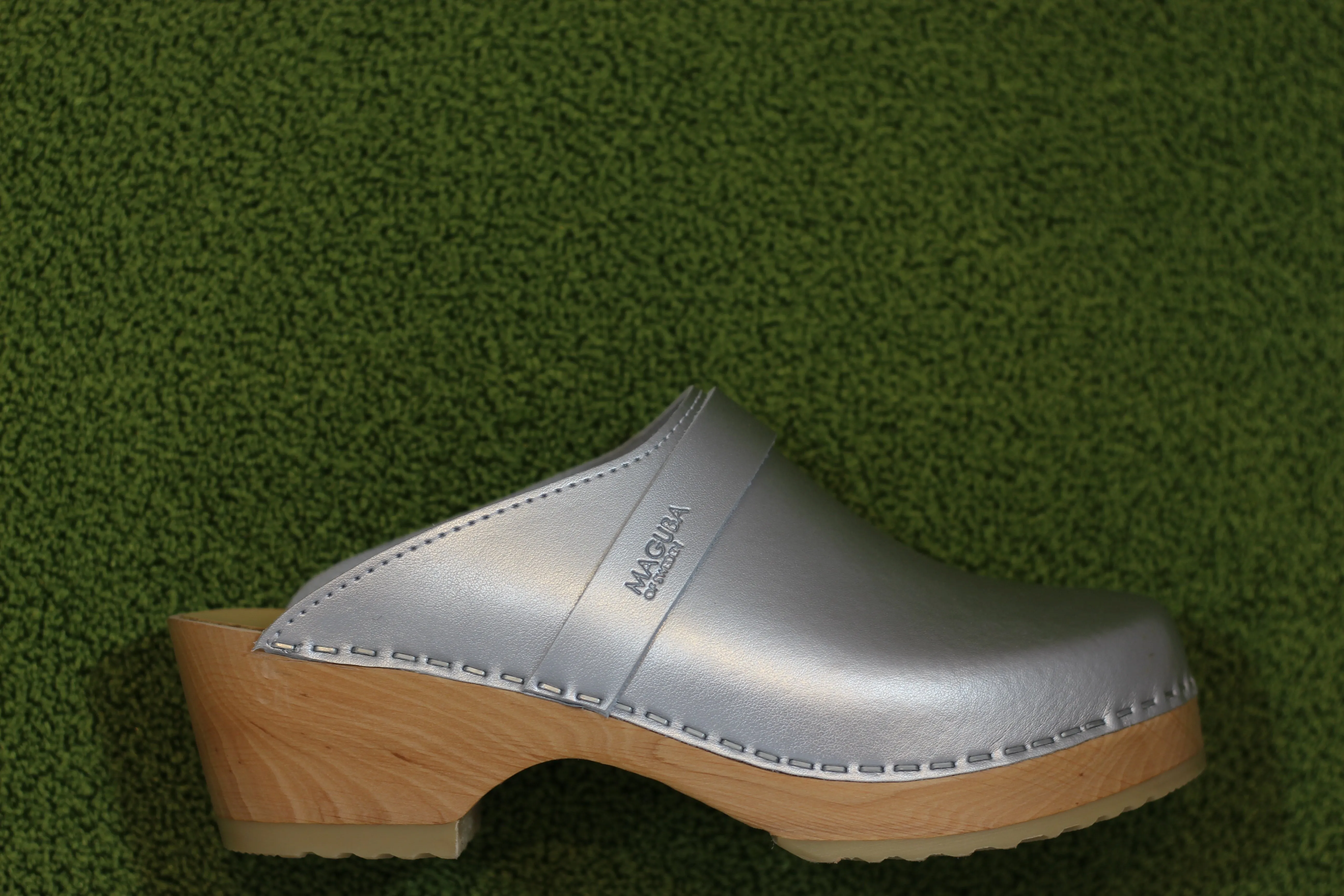 Women's Berkeley Clog - Silver Leather