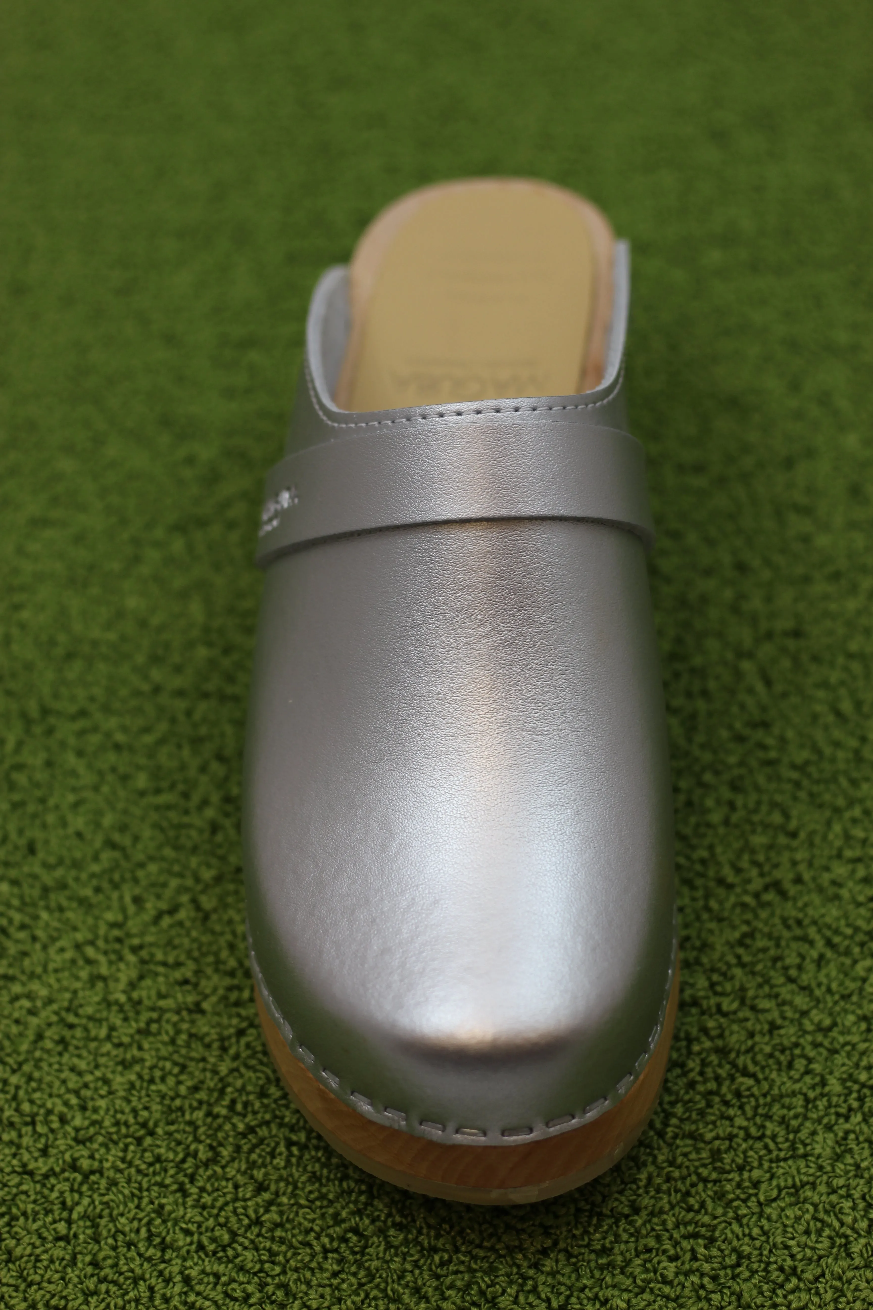 Women's Berkeley Clog - Silver Leather